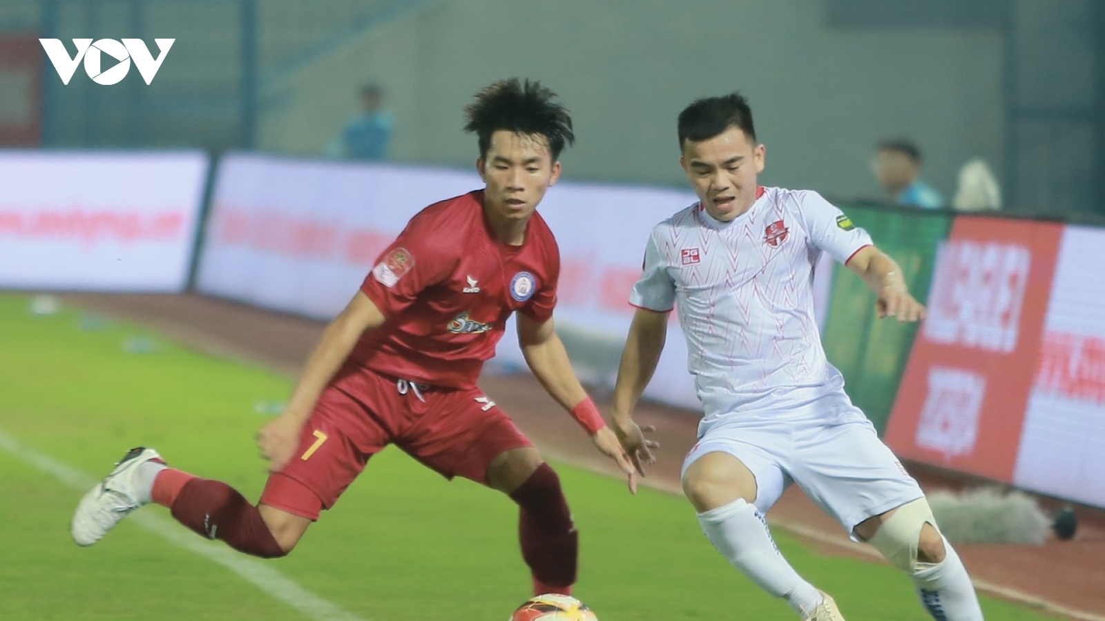 Bảng xếp hạng V-League 2023/2024 mới nhất: Hấp dẫn cuộc đua vô địch